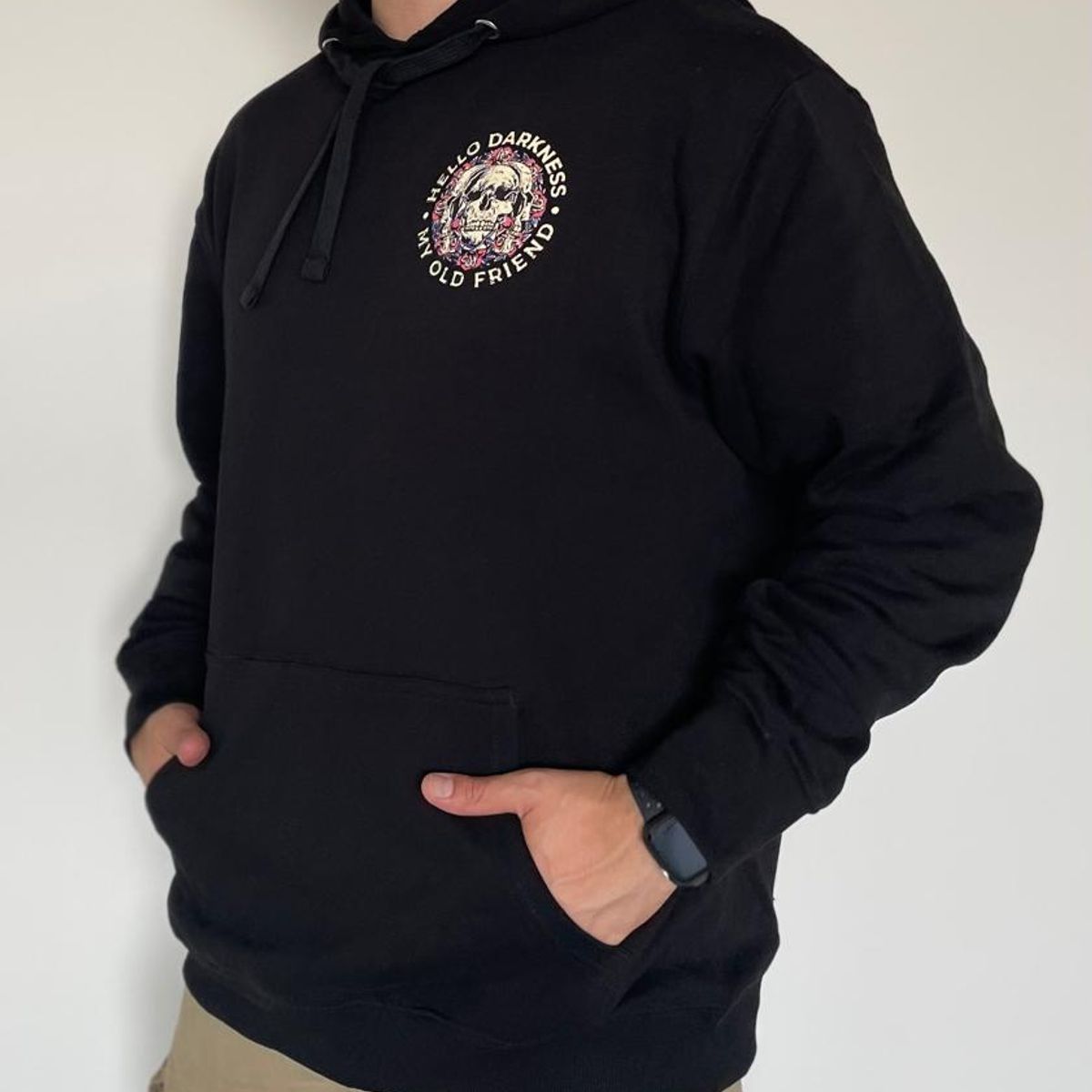 BOA FACHA - POLERÓN CANGURO UNISEX BF MODELO HELLO DARKNESS