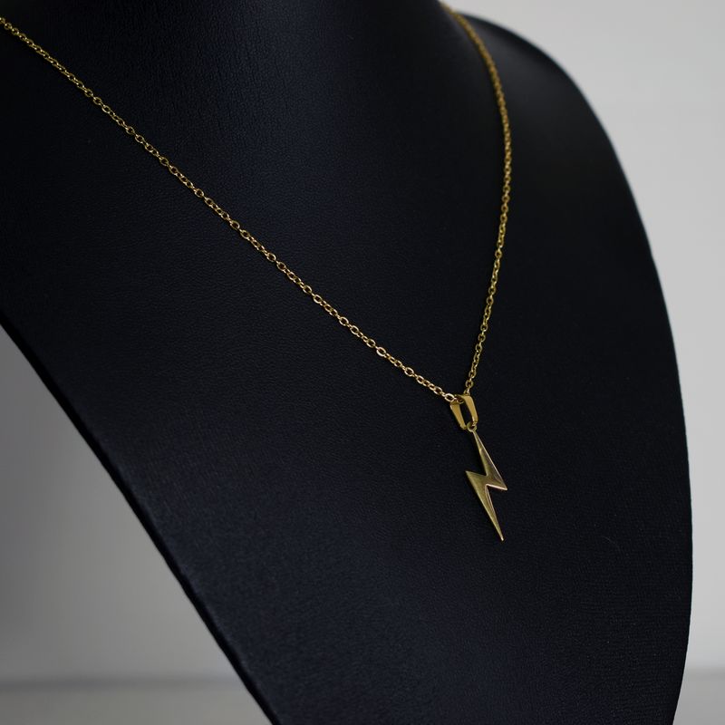 GENERICO - Collar Rayo Rayito Acero Inoxidable Colgante Unisex