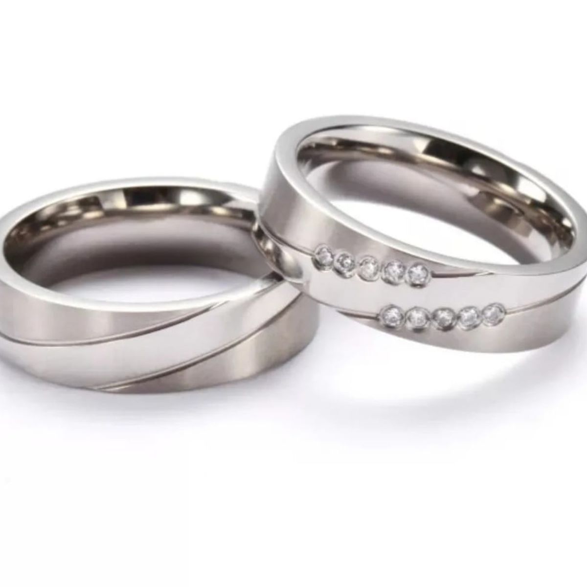 GENERICO - Anillos acero inoxidable pareja matrimonio.-