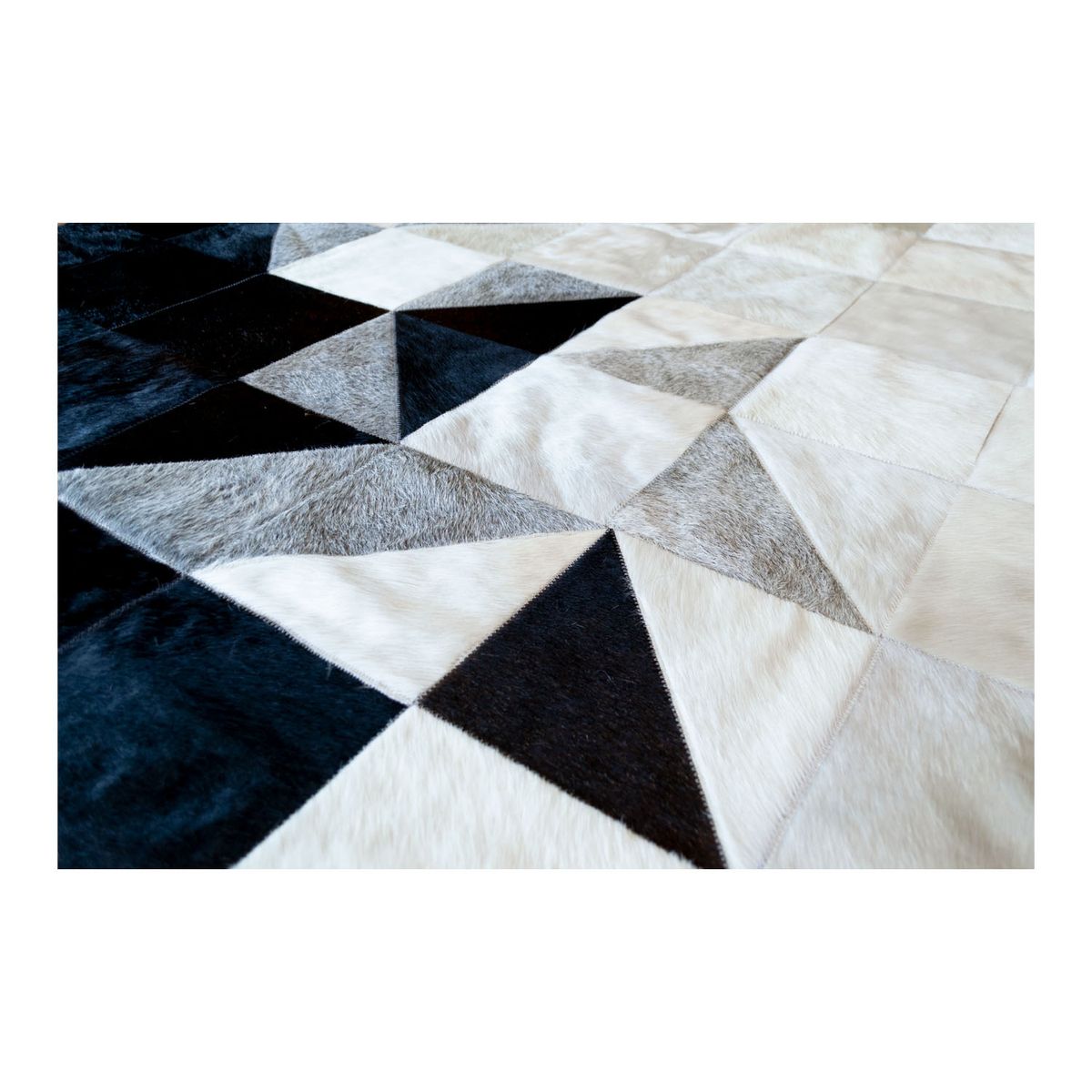 MOO HOGAR - Alfombra Cuero Natural Circular 160cm Diametro Diseño 20X20cm