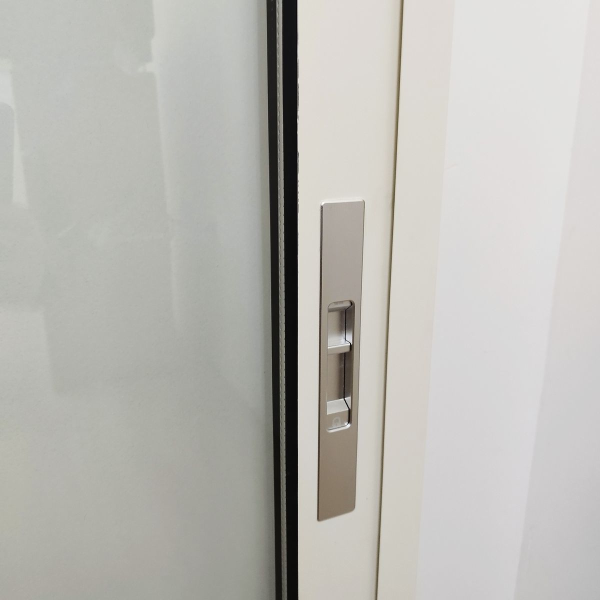 CASTLETEC - Ventana corredera termopanel aluminio RPT vidrio Templado 150x100cm