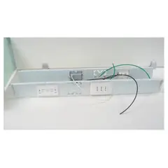 GENERICO - Bandeja electrificable para Escritorio
