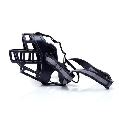 Imagen 2 del producto Bozal De Goma Refrectante Para Perros Grandes XL Negro