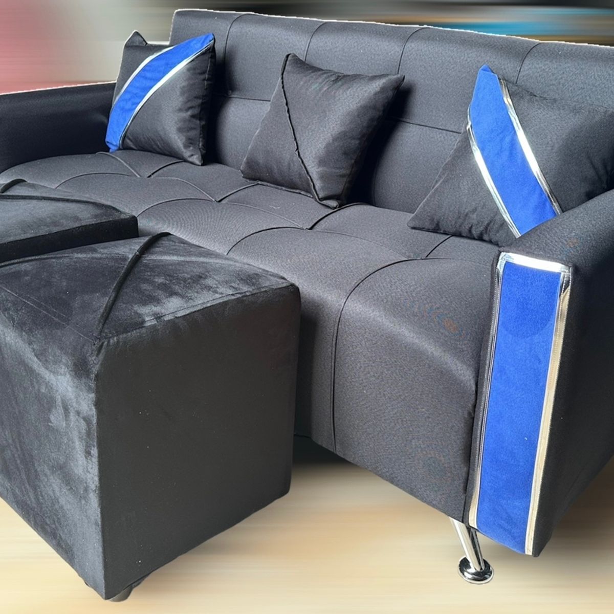 GENERICO - SOFA KAMI TRES CUERPOS CON PUFF Y COJINES