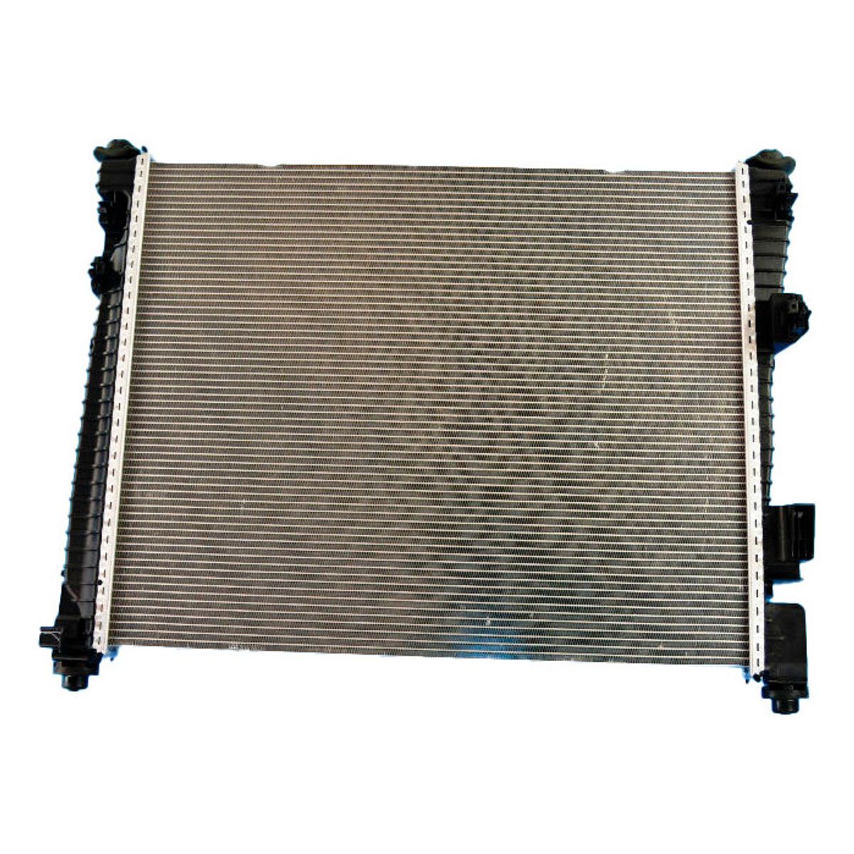 GENERICO - Radiador Motor Dodge Durango 2016-2020 Original