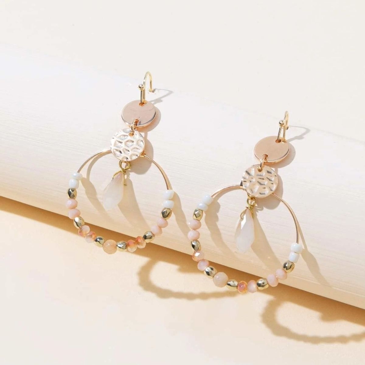 GENERICO - Pendientes colgantes circulares con cuentas de cristal en tono rosado
