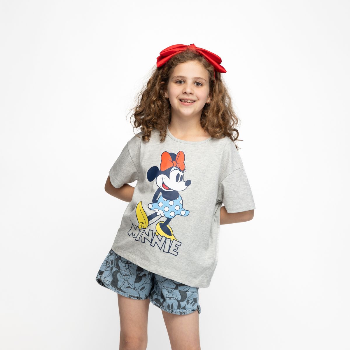 DISNEY - Polera Niña Pose Minnie Gris Disney