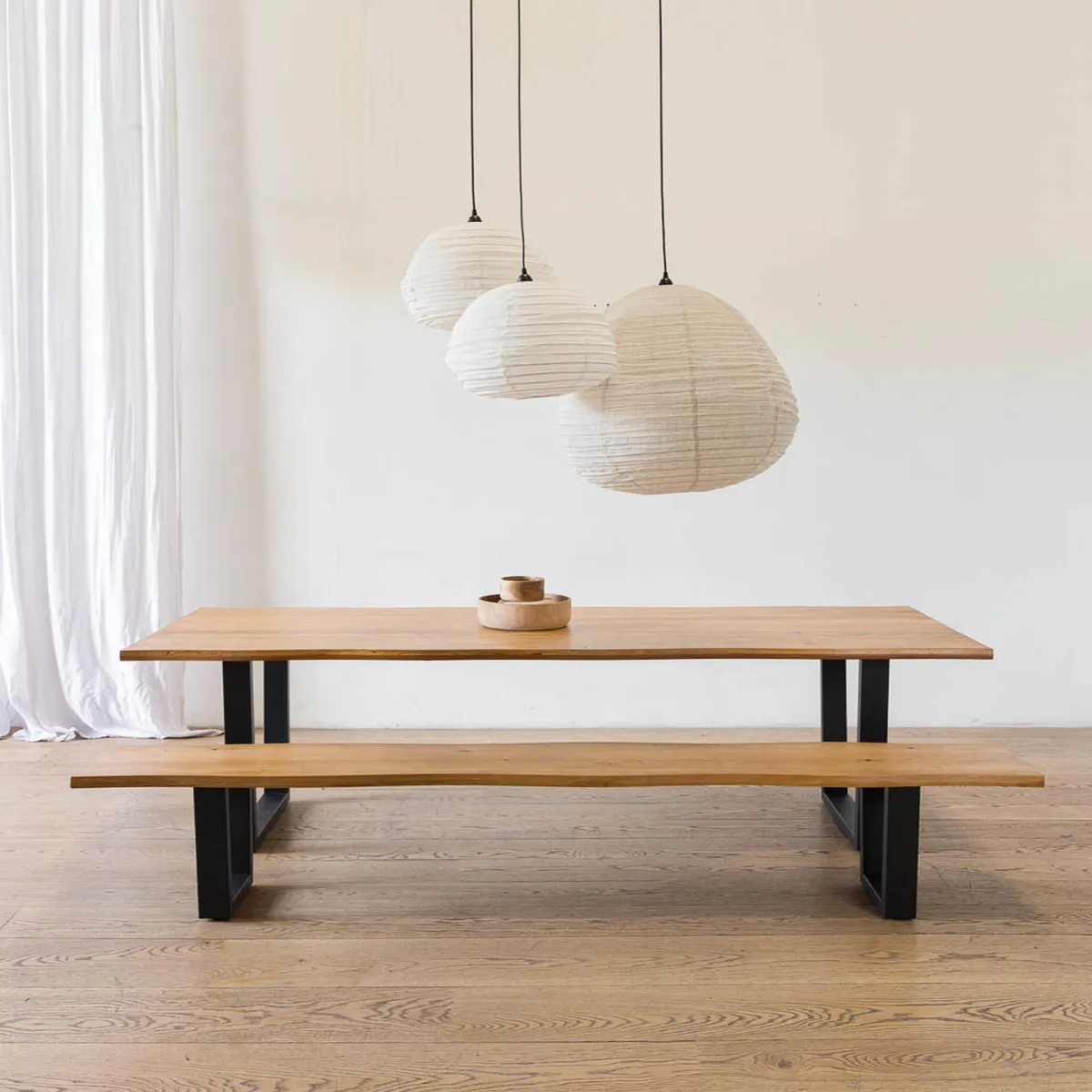 AMOBLE - Banqueta Pravou Natural  240 Amoblé.