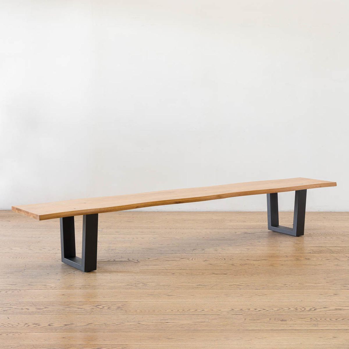 AMOBLE - Banqueta Pravou Natural  240 Amoblé.