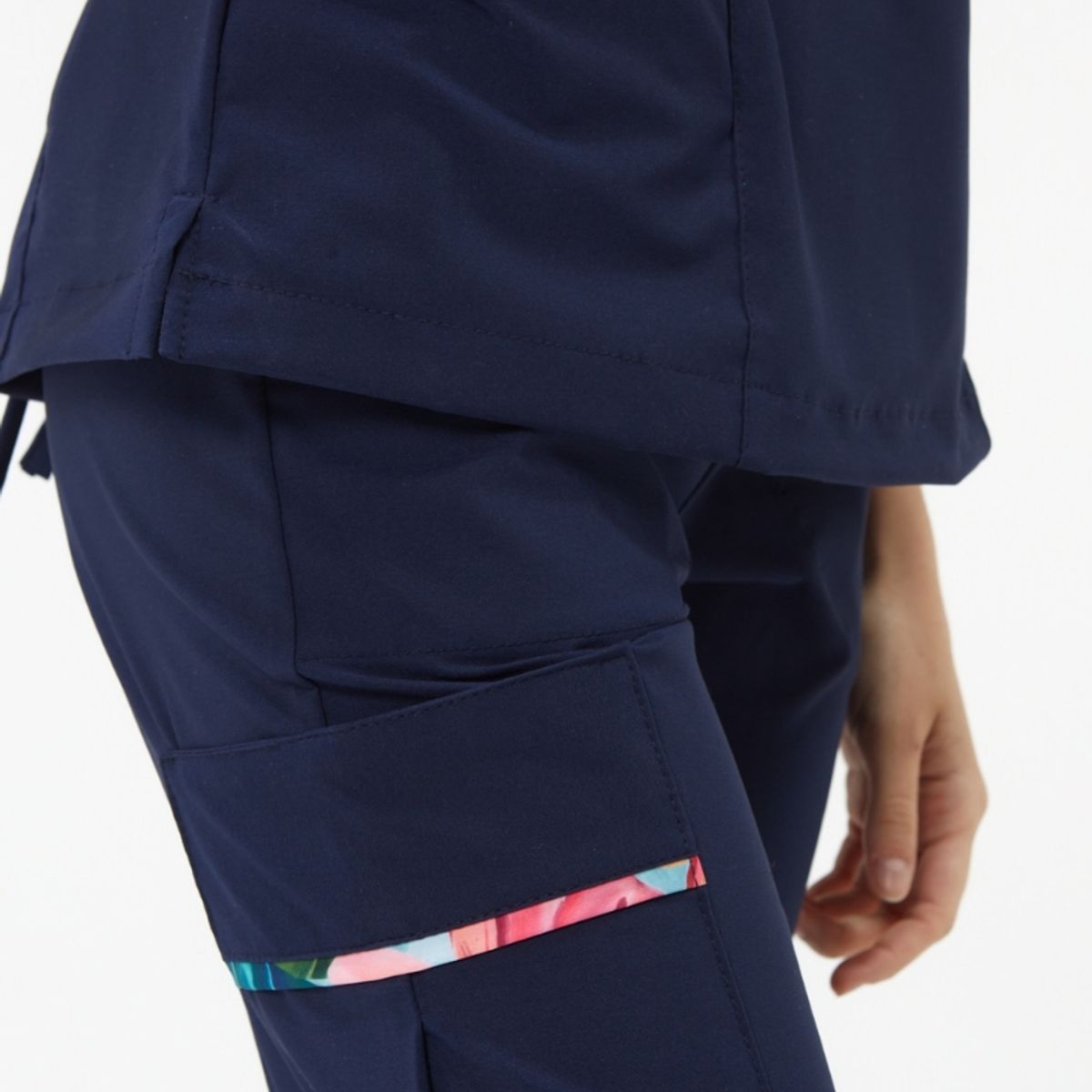 GENERICO - Pantalón Clínico Emblema Mujer - Positibe