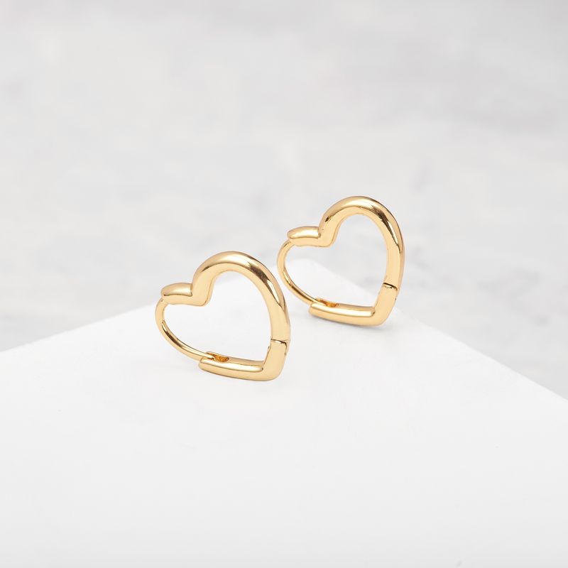 BY LAS CAYETANAS - Aros argollas corazón ALYA