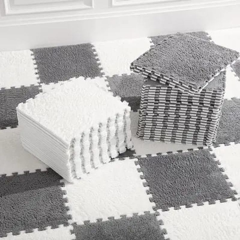 GENERICO - Set 10 Alfombras Goma Eva Peluda Niños Piso Felpa 30x30cm Blanco
