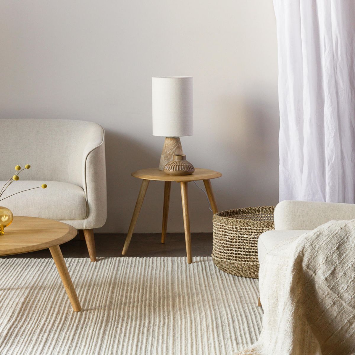 AMOBLE - Mesa Lateral Lazaro Natural Amoblé