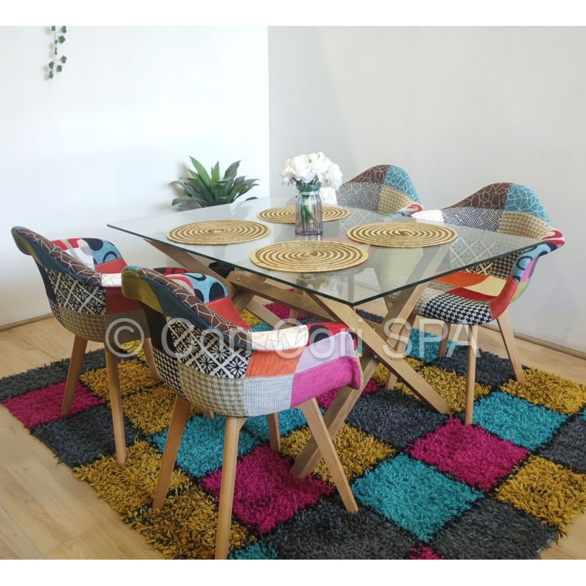 CORI CORI - Comedor Medlock Vidrio 140x90 + 4 Butacas Patchwork Multicolor