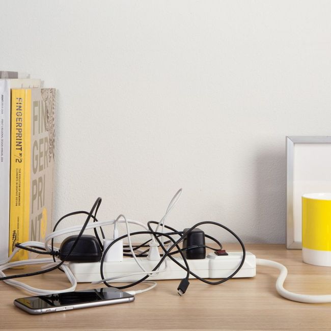 UT-WIRE - UT WIRE - Caja organizadora de cables y estación de carga In Box