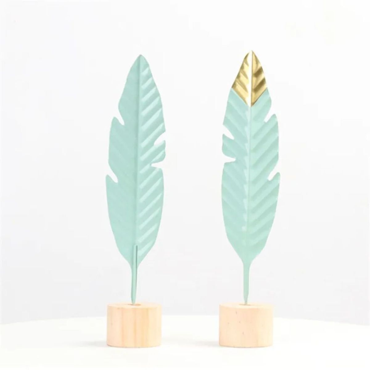 GENERICO - Pluma metálica decorativa