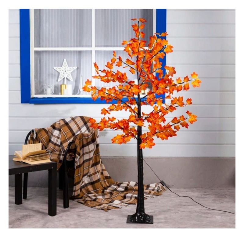 UNIVERSAL - ARBOL LED DISEÑOS 1.80 MTS OTOÑO HOJAS