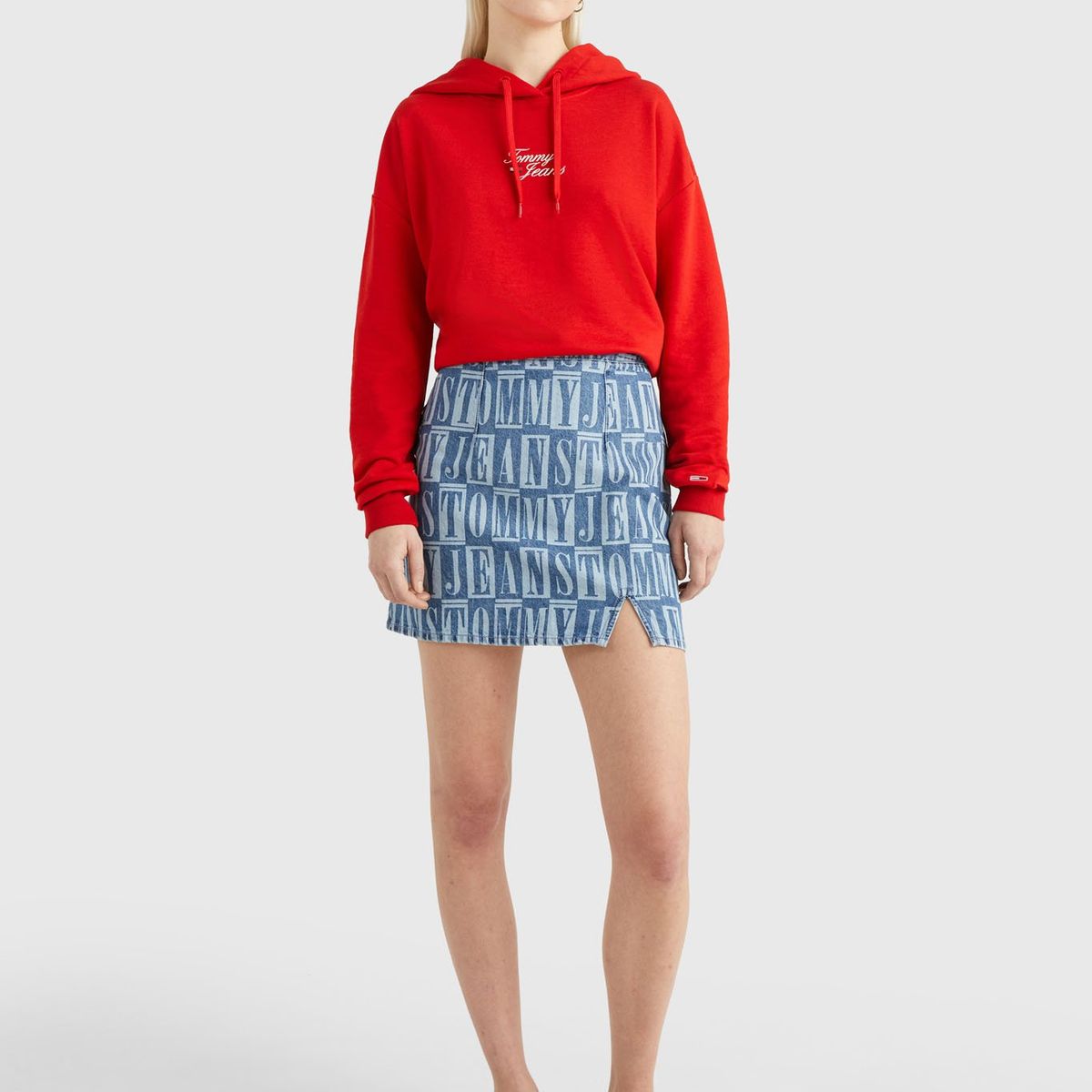 TOMMY HILFIGER - Polerón Hoodie Essential Rojo Tommy Jeans