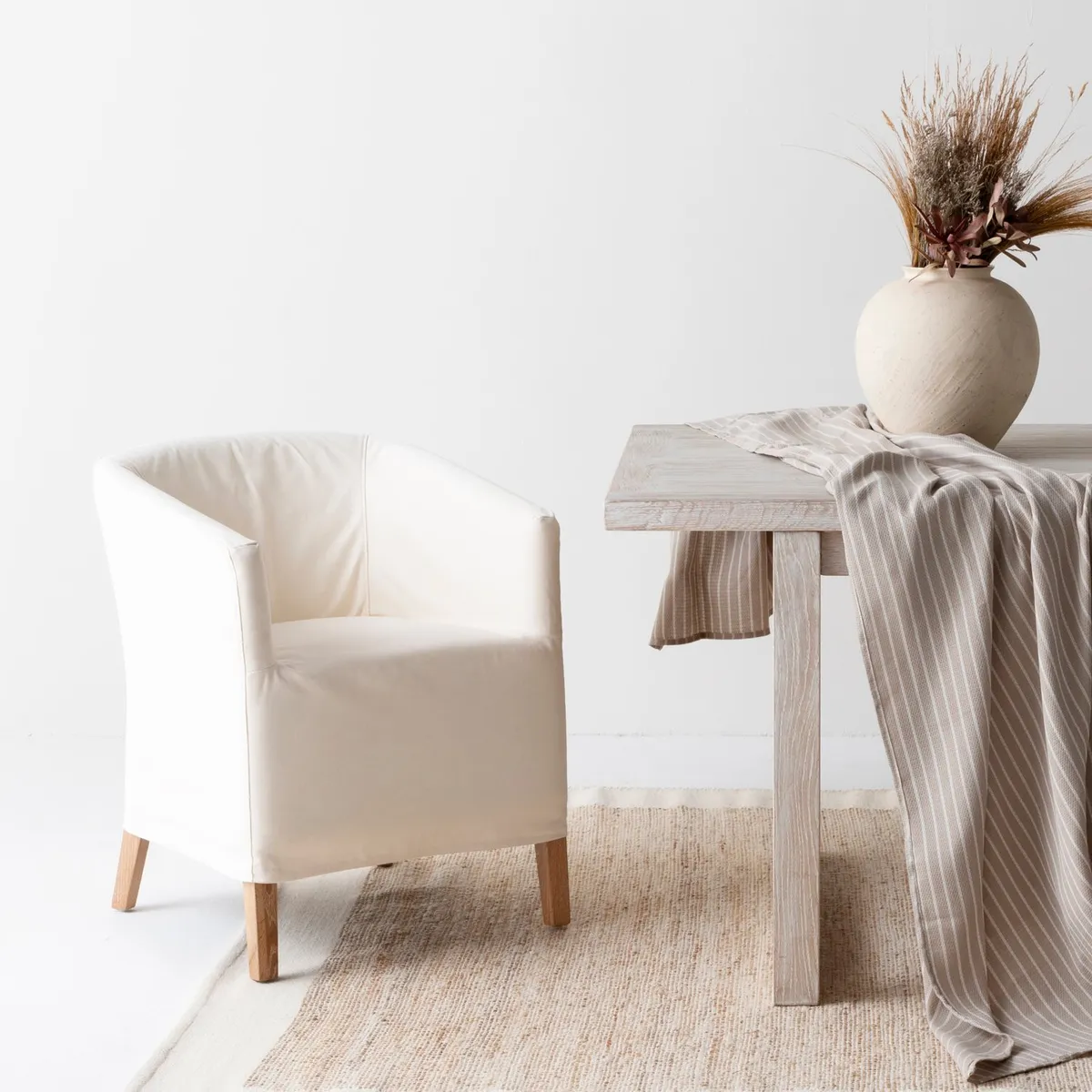 FORM DESIGN - Sitial Tapiz Elisa Crema Form