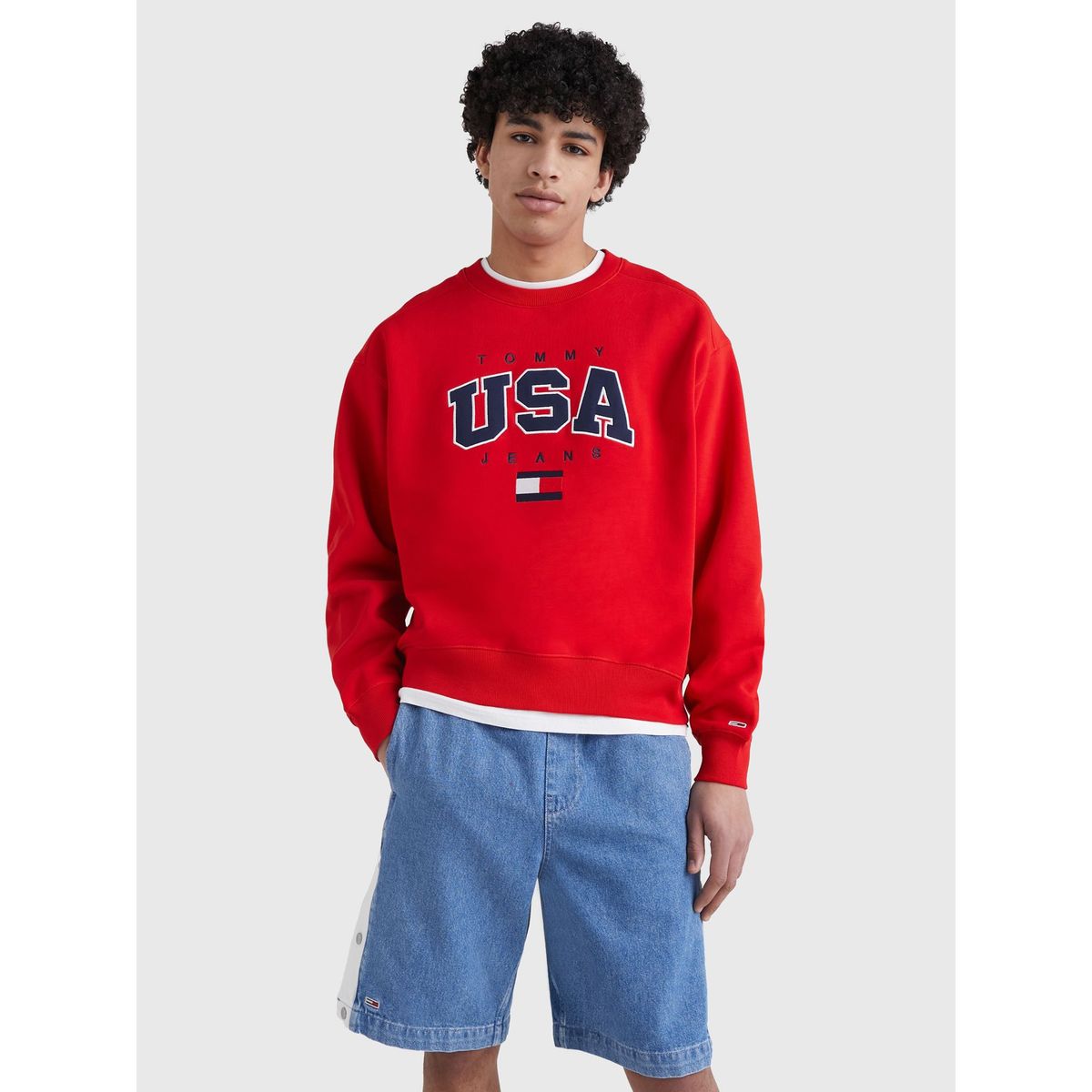 TOMMY HILFIGER - Polerón Relaxed Modern Con Logo Rojo Tommy Jeans