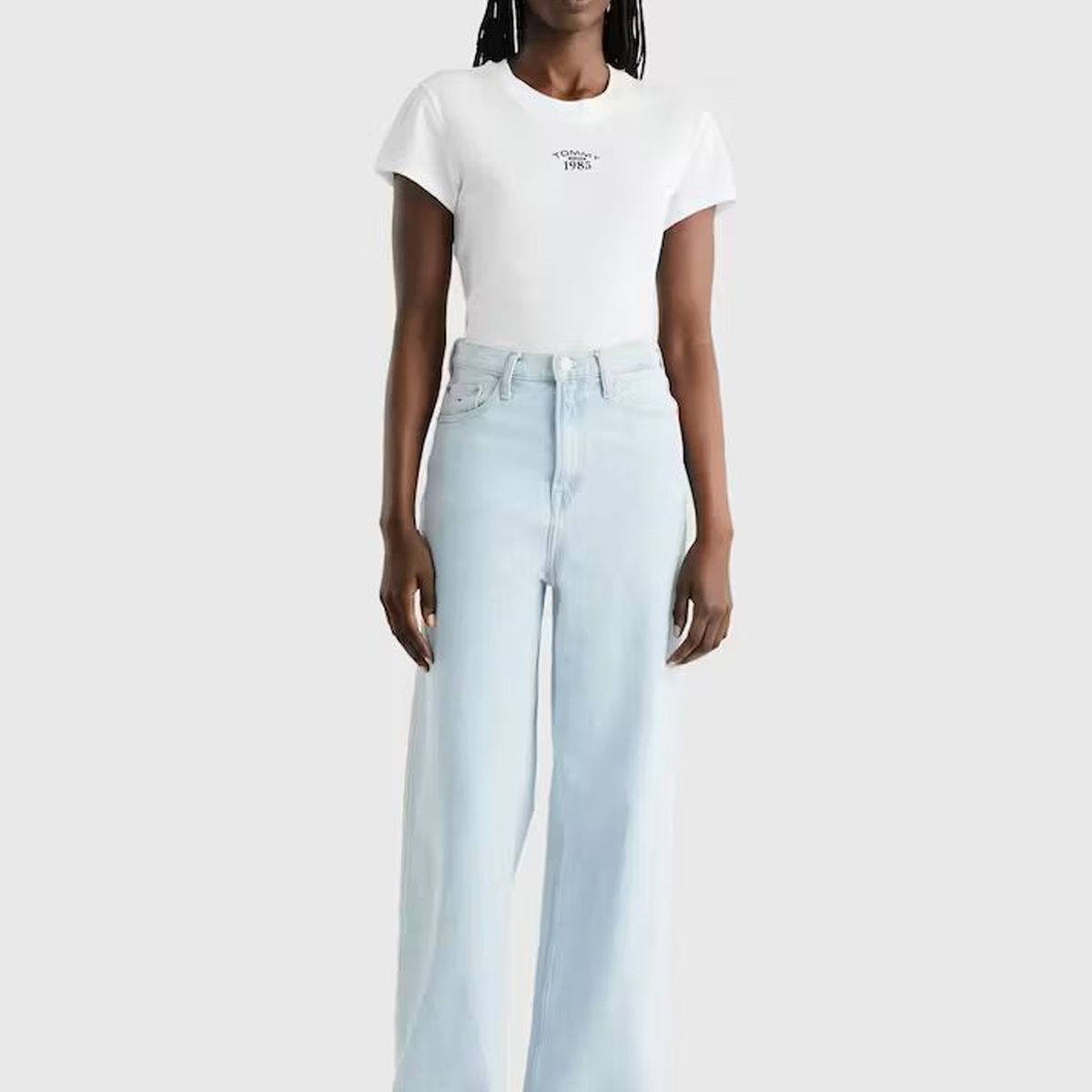 TOMMY HILFIGER - Polera Essential Con Logo Blanco Tommy Jeans