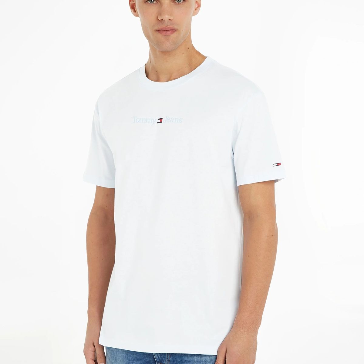 TOMMY HILFIGER - Polera Regular Small Logo Celeste Tommy Jeans.