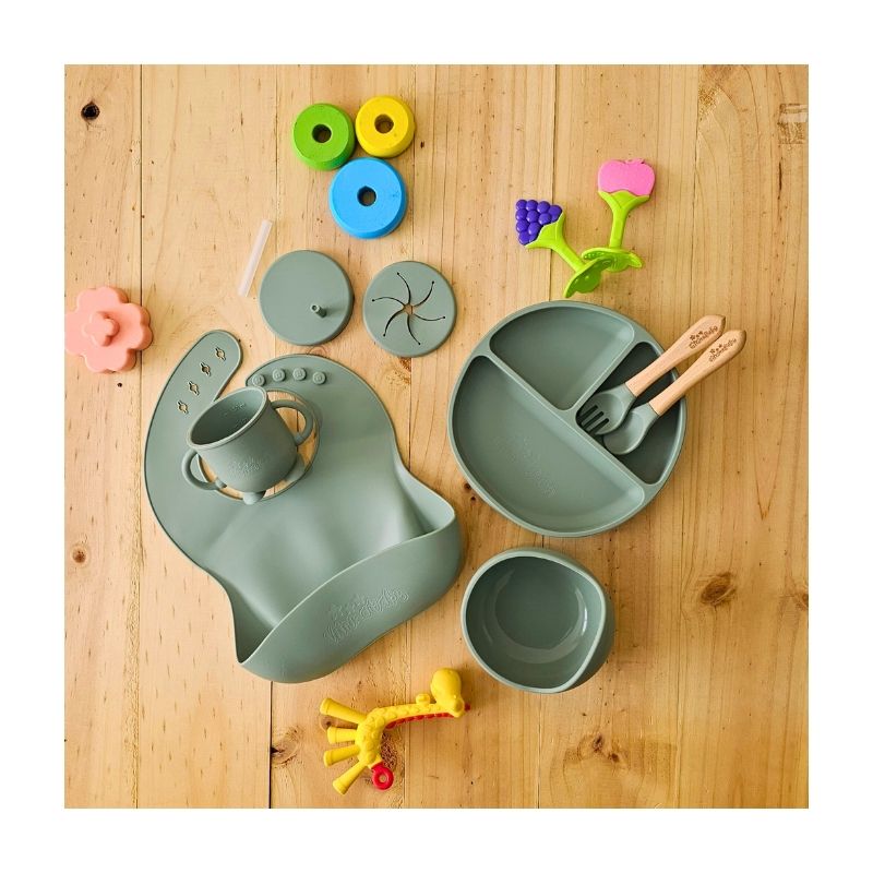 GENERICO - Set Alimentación Silicona 8 Piezas Antideslizante - verde