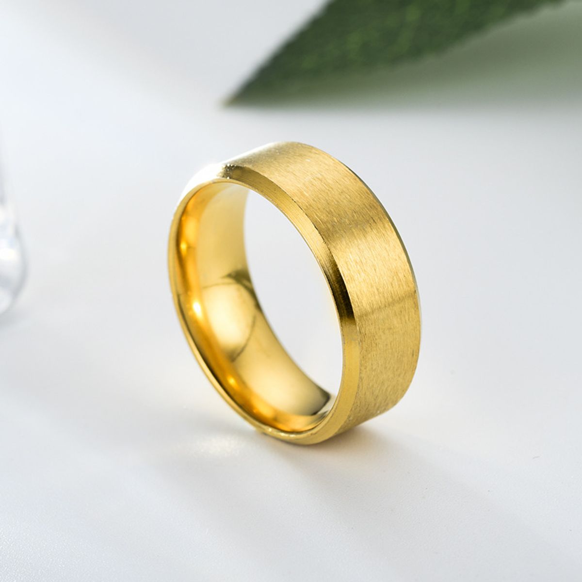 ZG JOYAS - Anillo Titanio 8mm Esmerilado Hombre Mujer Moda Dorado Oro