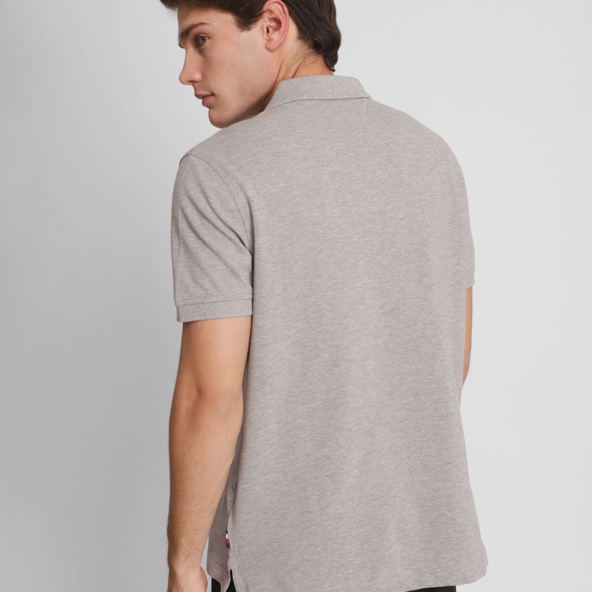 TOMMY HILFIGER - Polo Con Cinta Logo Distintiva Gris Tommy Hilfiger