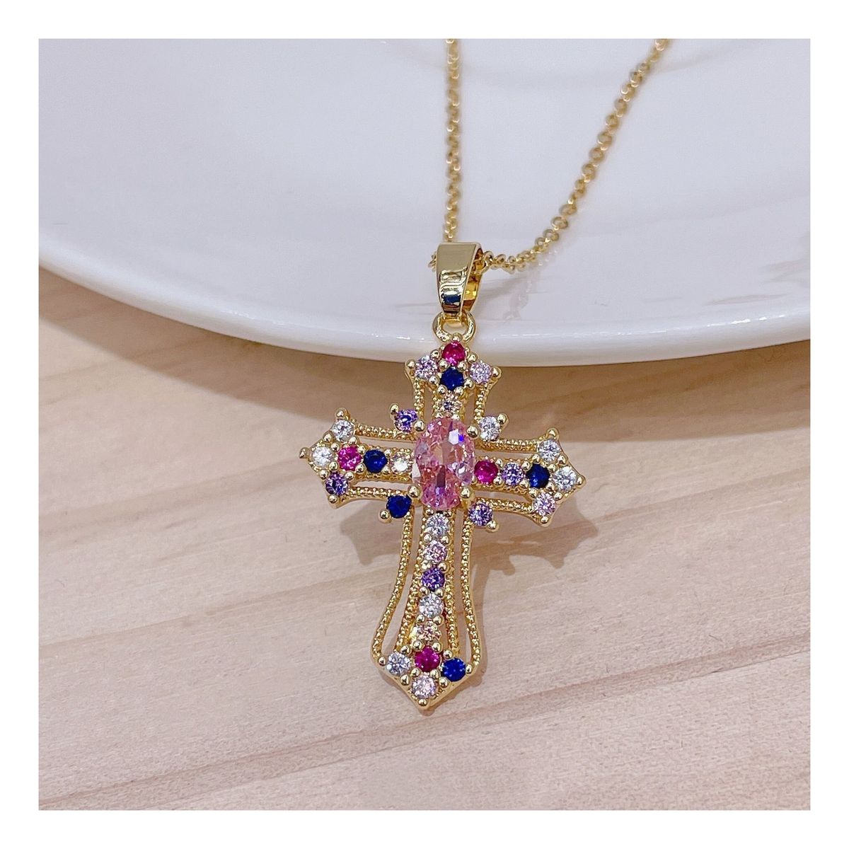 ZG JOYAS - Collar Cruz Dorado Cristales Zirconia Galvanizado En Oro 14k