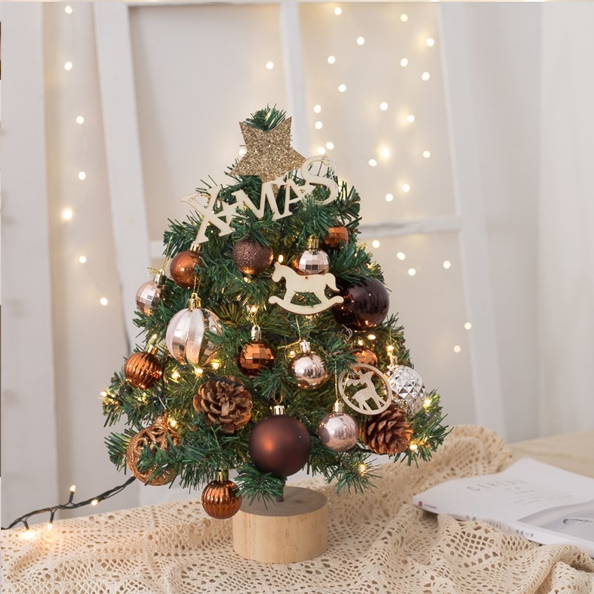 VATYERTY - Mini árbol de Navidad de aguja de pino simulado marrón 40cm