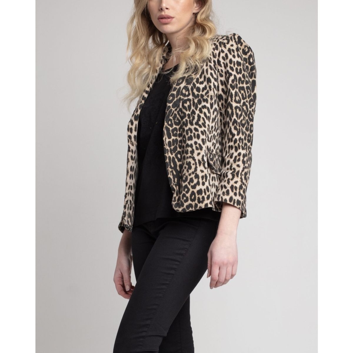 MOMCHIC - Bleazer Estampado Animal Print
