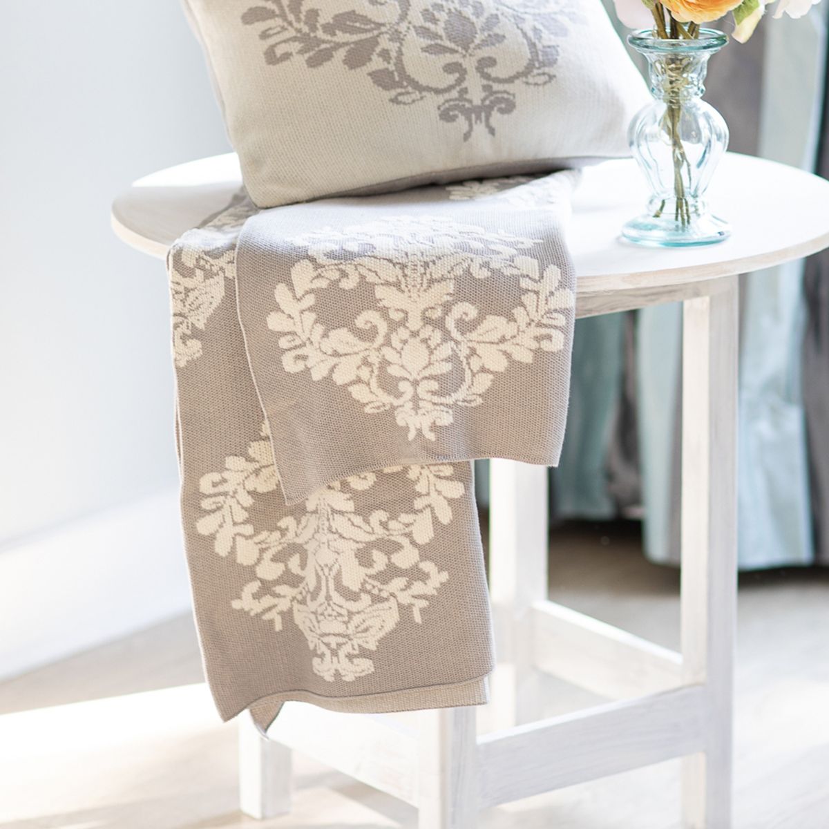 NINA HERRERA - Manta Tejida Monclair Gris