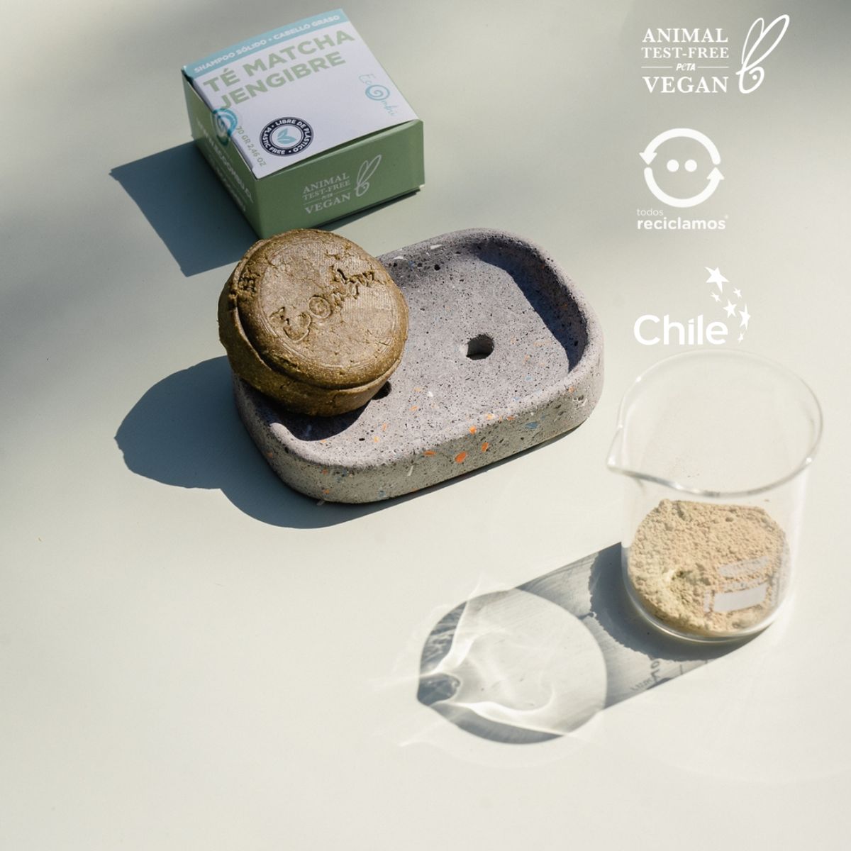 ECOOMBU - Shampoo sólido Té Matcha Jengibre 70 gramos