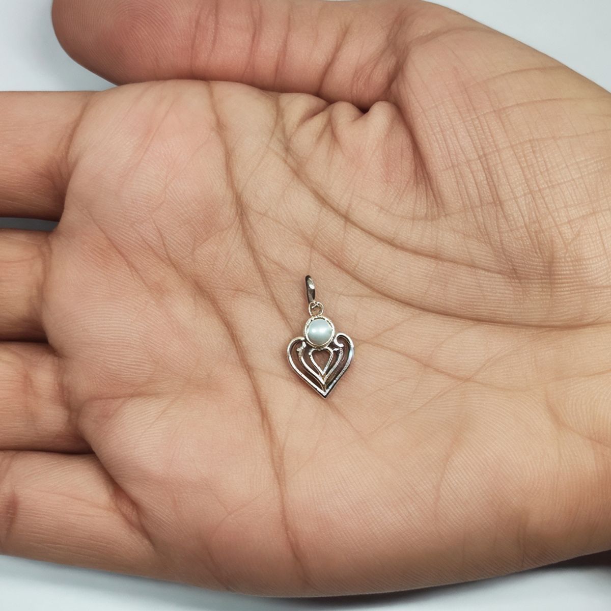 ANDREA COGGIOLA JOYAS - Colgante Corazón Perla Plata Fina 925