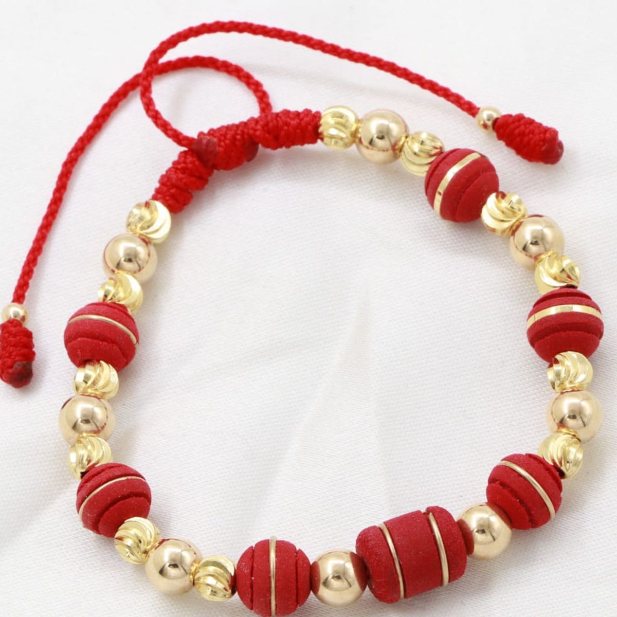GENERICO - Pulsera Roja en oro laminado de 18k
