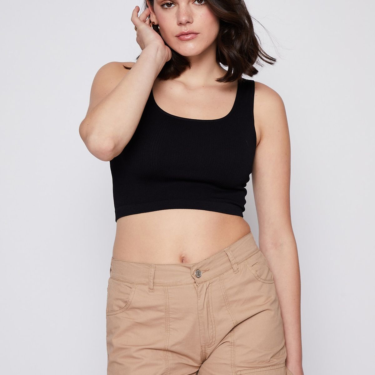 FAMILY SHOP - Polera Mujer Sin Manga Crop Negro Family Shop