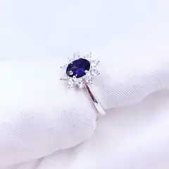 EL MUNDO DE LA PLATA - Anillo para dama de plata 925