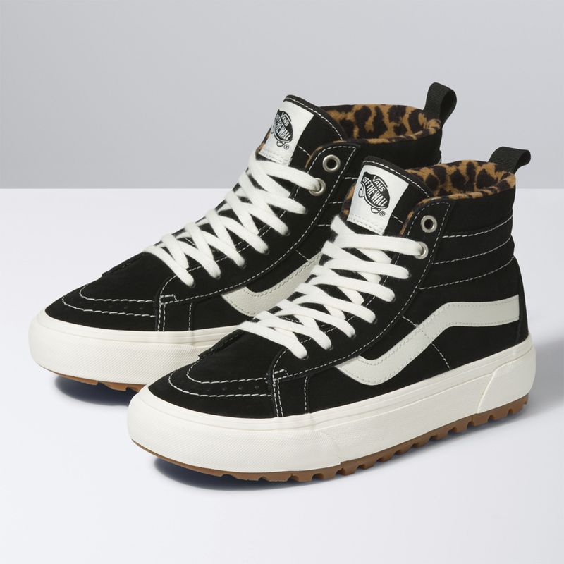 VANS - Zapatilla Con Caña Ua Sk8-Hi Mte-1 Negro Unisex VANS