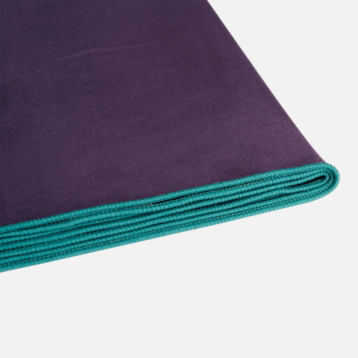 LIPPI - Toalla DryNow Towel Recycled XL Morado Oscuro Lippi