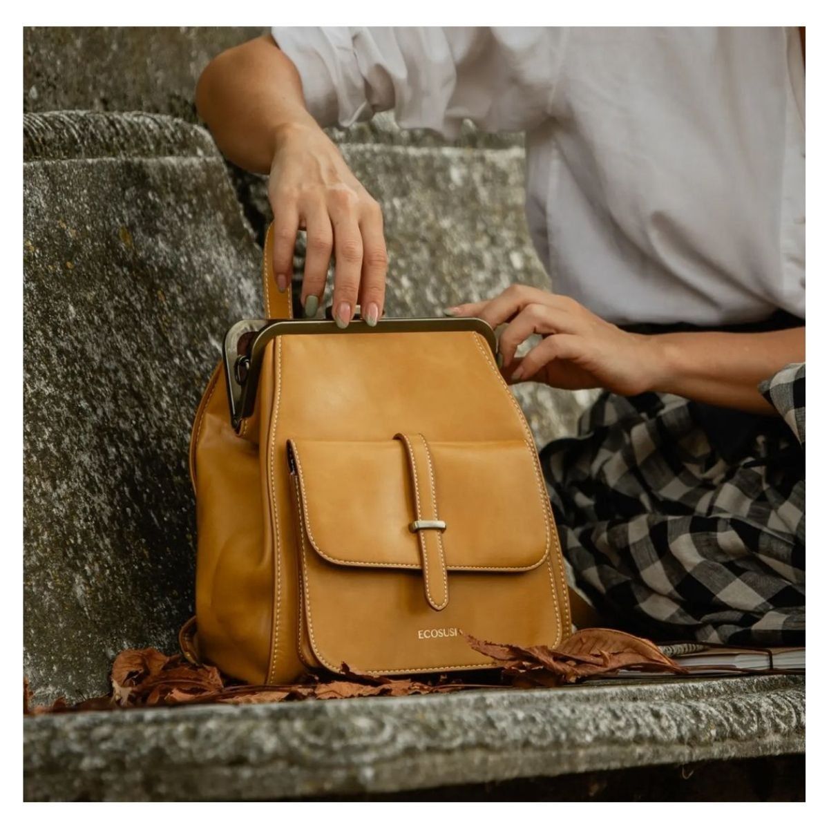 ECOSUSI - Ecosusi Mochila  Bolso Casual SHORTY - Amarillo