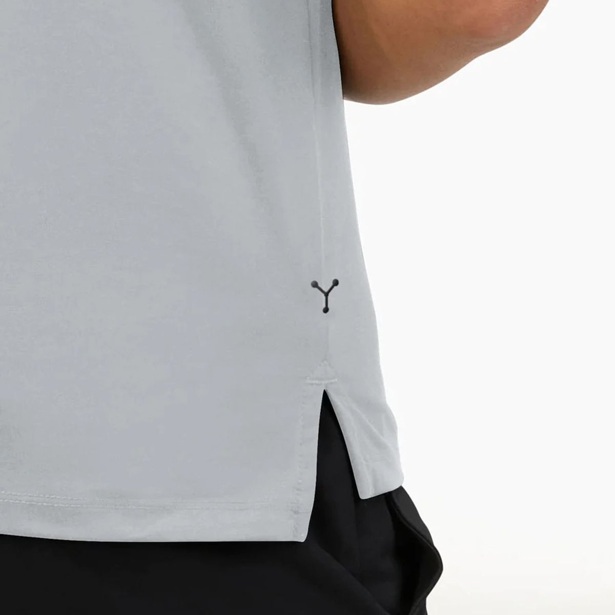BACK IN TIME - Polera de Bambú Clásica Ultra Suave Back In Time Cuello en V