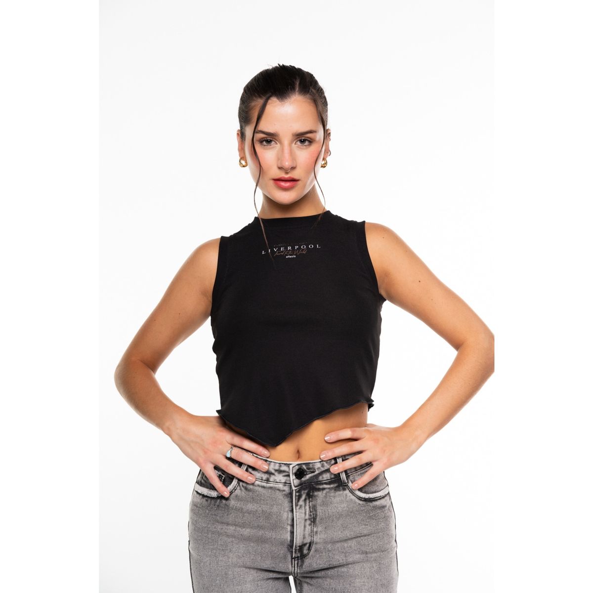 EFESIS - Polera Vannia Regular Escote Bote y Recogido en Costados Negro Efesis