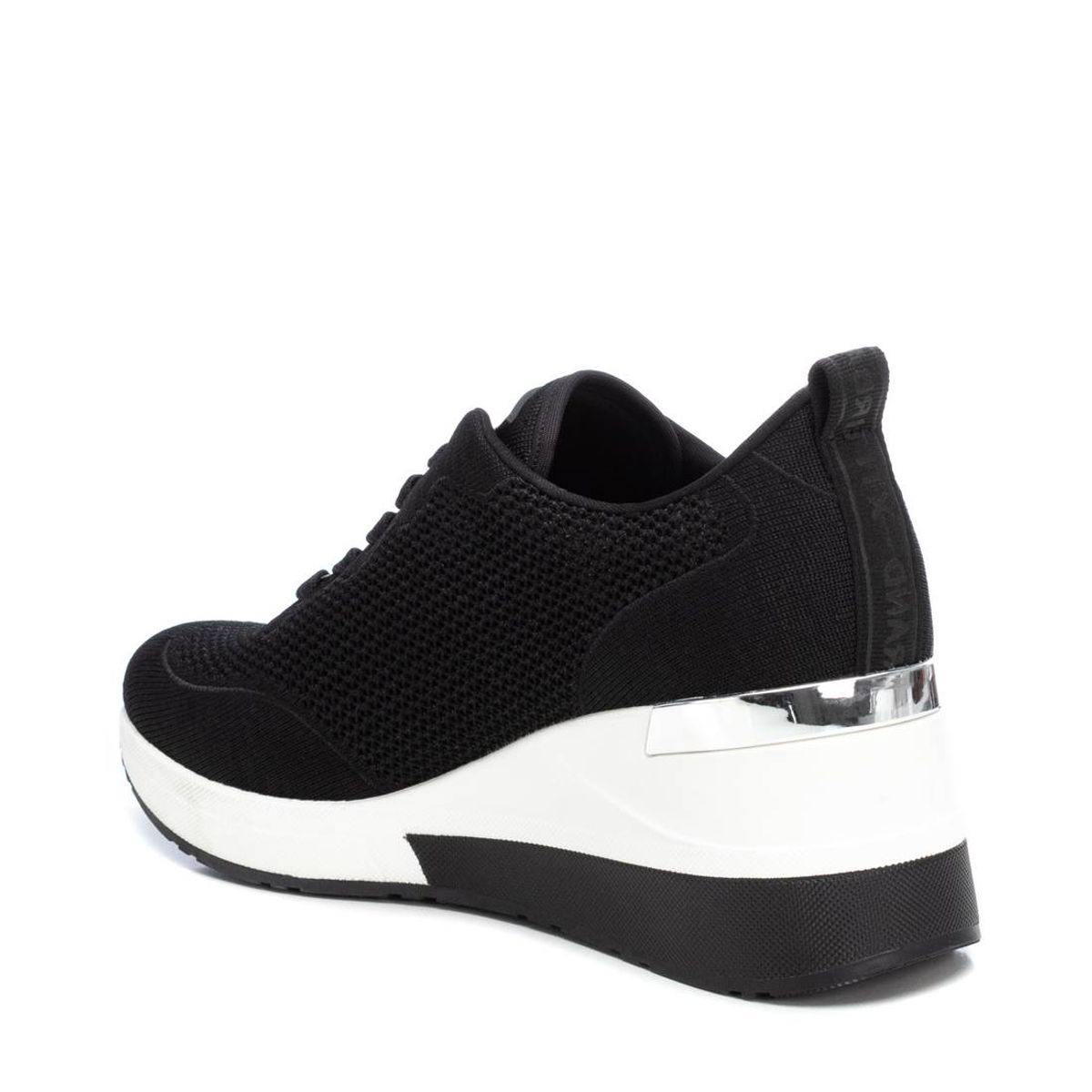 XTI - Zapatilla Mujer Negro XTI