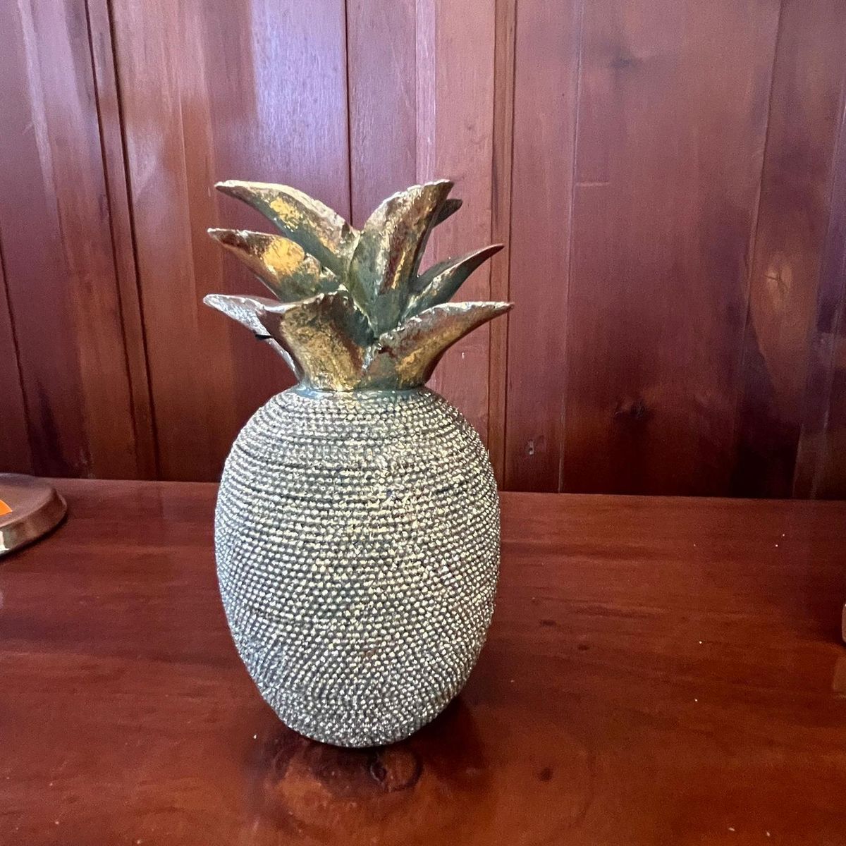 GENERICO - Figura Piña Dorada 15 Cm