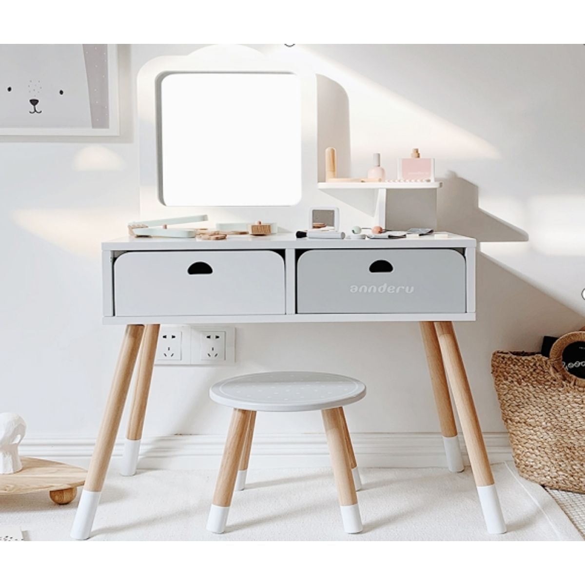 GENERICO - Tocador de niña blanco