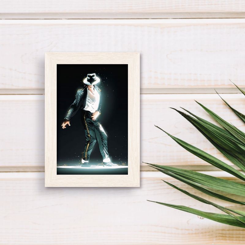 GENERICO - Resplandor en la Oscuridad Michael Jackson en el Moonwalk