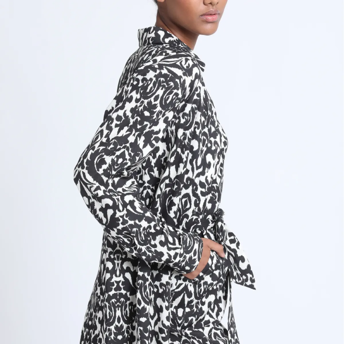 LIOLA - Camisa Larga Estampada Negro Liola