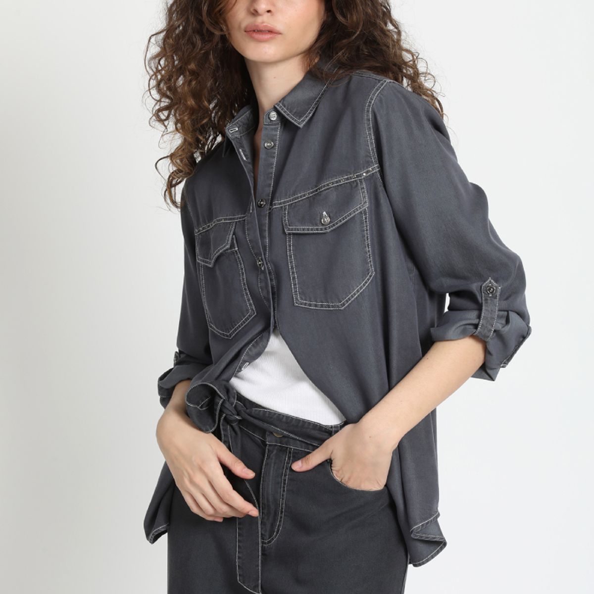 LIOLA - Camisa Pespunte Contratono, Lyocell Grafito Liola