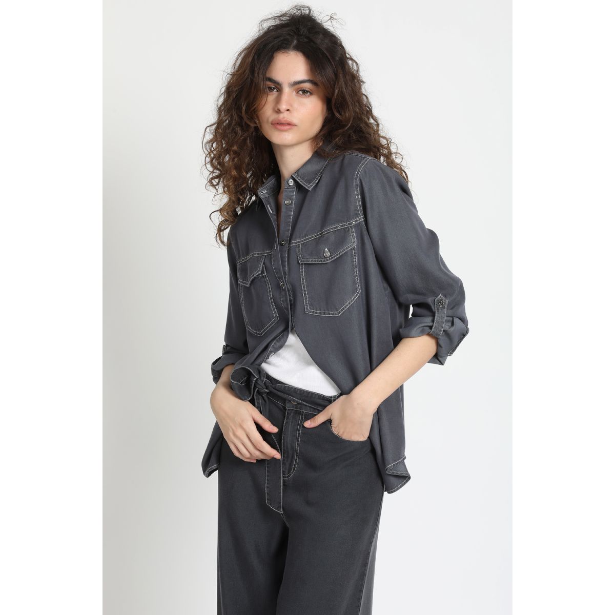 LIOLA - Camisa Pespunte Contratono, Lyocell Grafito Liola